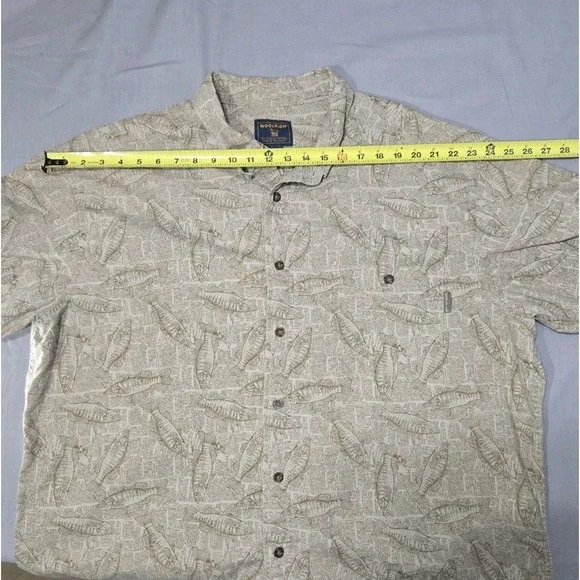 Woolrich Mens 2XL Khaki Newspaper Bass Fish Print Short Sleeve Button Down Shirt - Picture 8 of 11